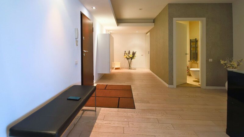 Herastrau, bloc 2020, Nordului, 3 camere 238 mp, 3 bai, centrala, parcare